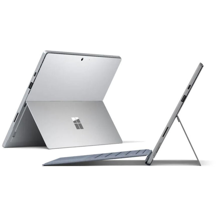 De zilveren Surface Pro 7 van Microsoft heeft een slank ontwerp voor comfort.